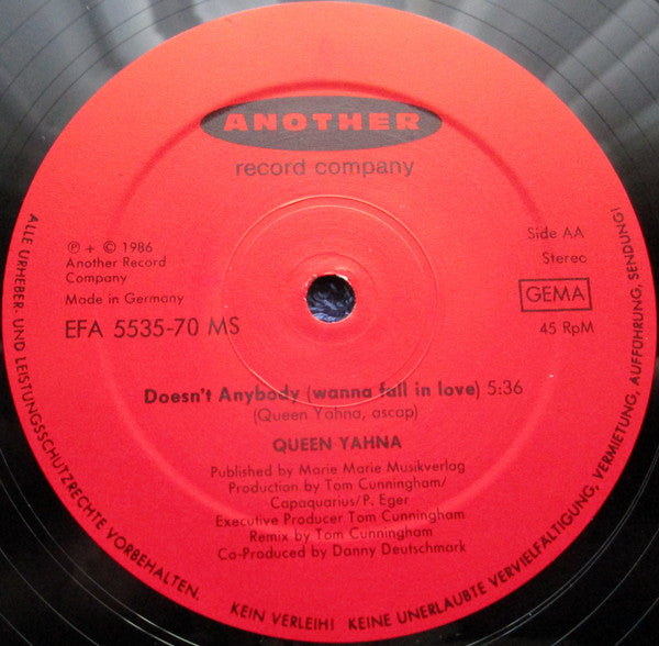 Queen Yahna : Hot Summer Nights / Doesn't Anybody (12")