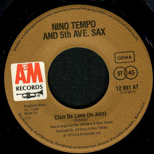 Nino Tempo & 5th Ave. Sax : Sister James / Clair De Lune (In Jazz) (7", Single)