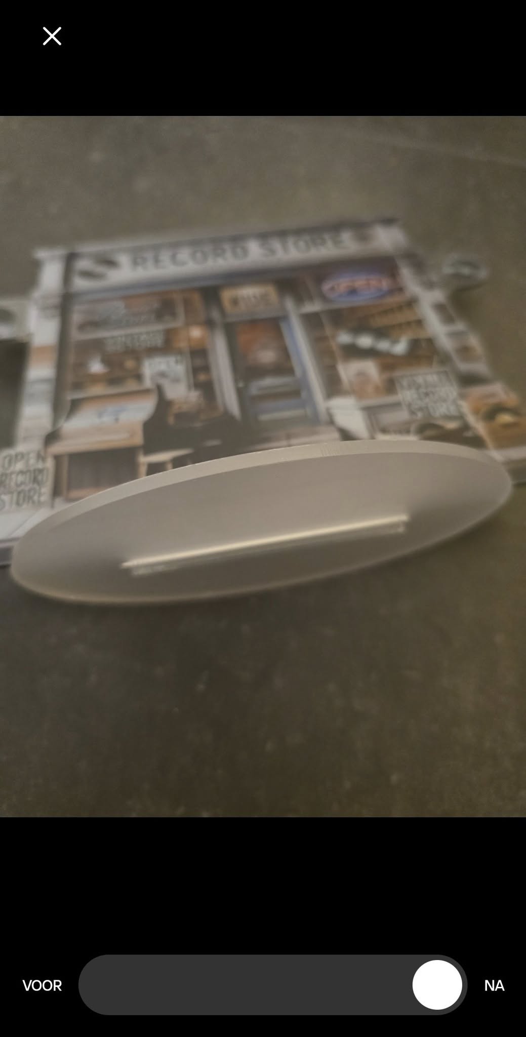 2D Record Store Displaybord – Inclusief Standaard