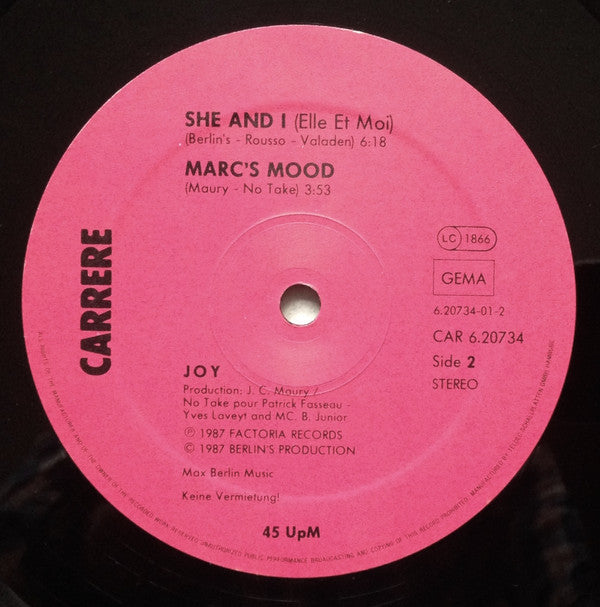 Joy (8) : She And I (Elle Et Moi) (12", Maxi)