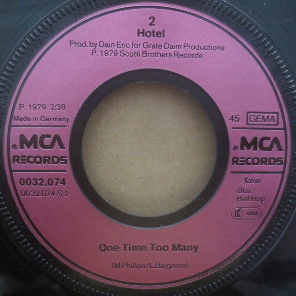 Hotel (5) : You've Got Another Thing Coming (7", Single)