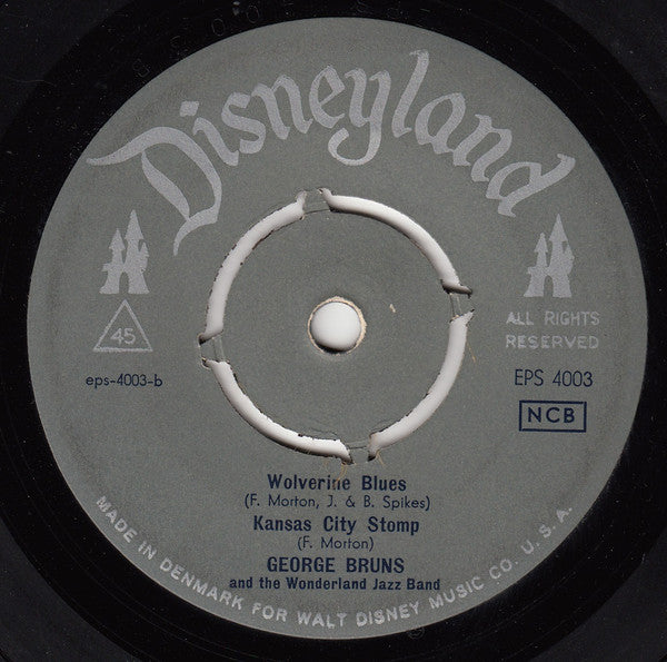 George Bruns And The Wonderland Jazz Band : Deep In The Heart Of Dixieland (7", EP)