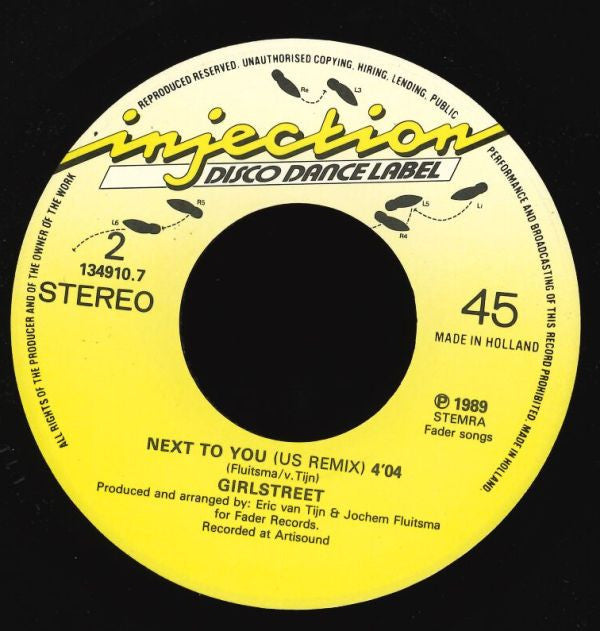 Girlstreet : Next To You (7", Single)