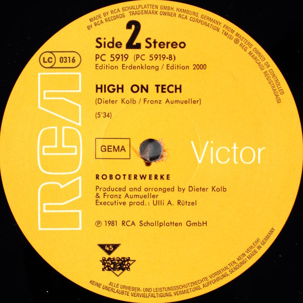 Roboterwerke : The Lion Sleeps Tonight / High On Tech (12", Single)