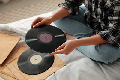3 Signs That Vinyl Records Are Making A Comeback!