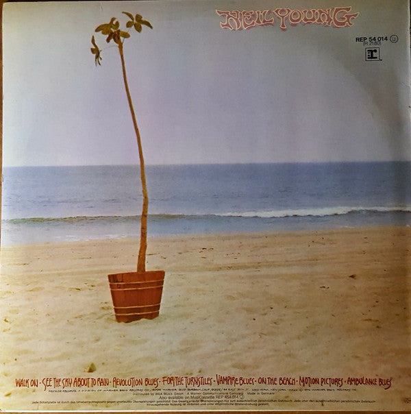 Neil Young : On The Beach (LP, Album)