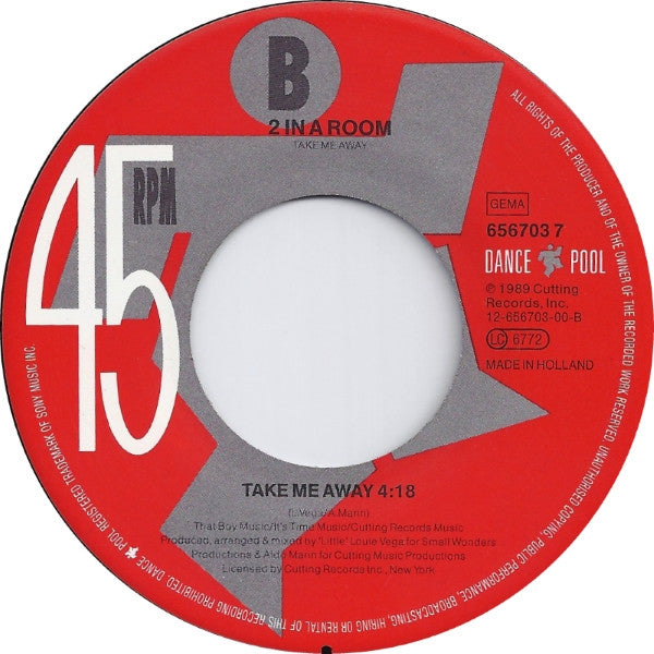 2 In A Room : Wiggle It (7", Single)