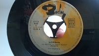 Brigitte Bardot / Les Aymara : Sidonie / La B-B-Bamba (7")
