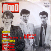 The Mood : Paris Is One Day Away / No One Left To Blame (7", Single)