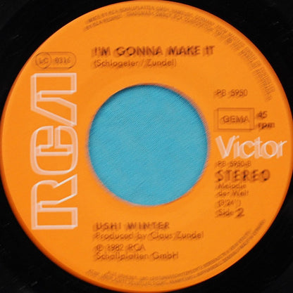 Ushi Winter : Me, I'm So Beautiful / I'm Gonna Make It (7", Single)