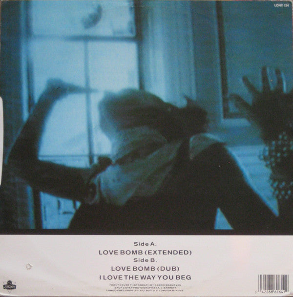 Clare Grogan : Love Bomb (12", Single)