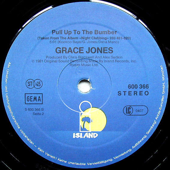 Grace Jones : I've Seen That Face Before (Libertango) / Pull Up To The Bumper (12", Single)