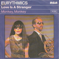 Eurythmics : Love Is A Stranger (7", Single, Pur)