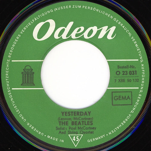 The Beatles : Act Naturally  (7", Single, RE)