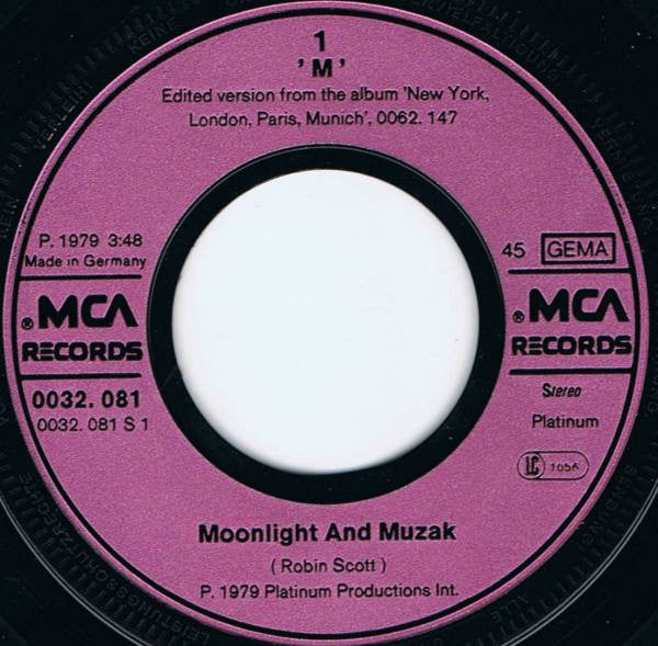 M (2) : Moonlight And Muzak (7", Single)