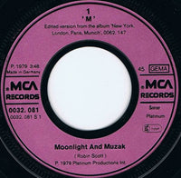 M (2) : Moonlight And Muzak (7", Single)