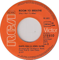 Daryl Hall & John Oates : Back Together Again (7", Single)