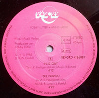Robby Lutter + Anne Haigis : Zwischen Den Fronten (12", Maxi)