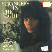 Bert Kaempfert And His Orchestra* : Strangers In The Night (7", Mono)