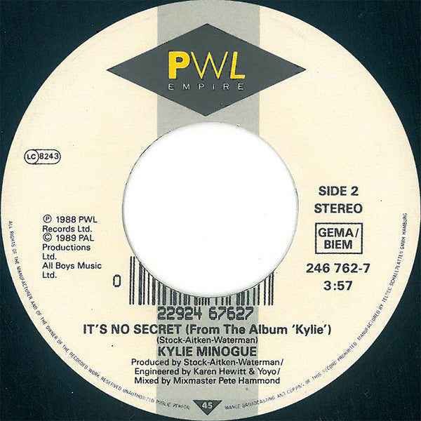 Kylie* : Wouldn't Change A Thing (7", Single, Lar)