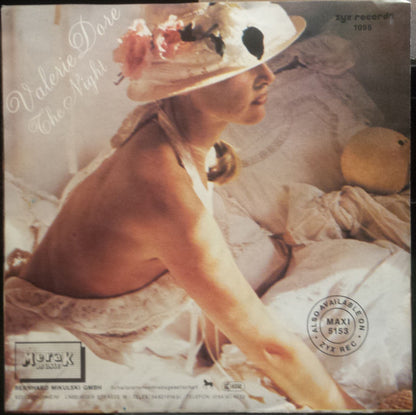 Valerie Dore : The Night (7", Single)