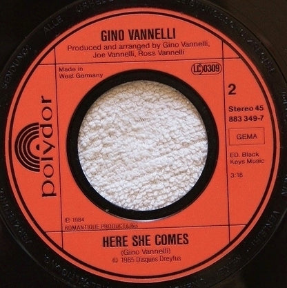 Gino Vannelli : Hurts To Be In Love (7", Single)