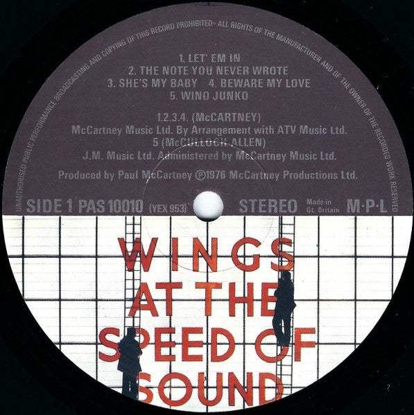 Wings (2) : Wings At The Speed Of Sound (LP, Album)