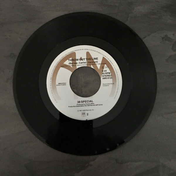 38 Special (2) : Hold On Loosely (7", Single, Promo)