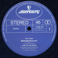 Light Of The World : Midnight Groovin' / Swingin' (12")