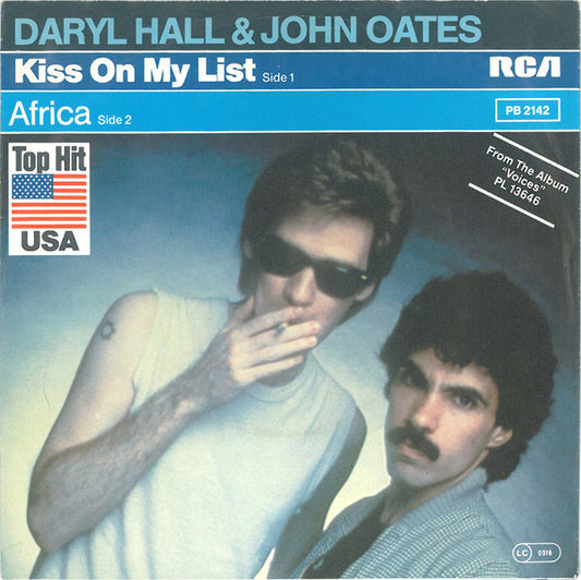Daryl Hall & John Oates : Kiss On My List / Africa (7", Single)