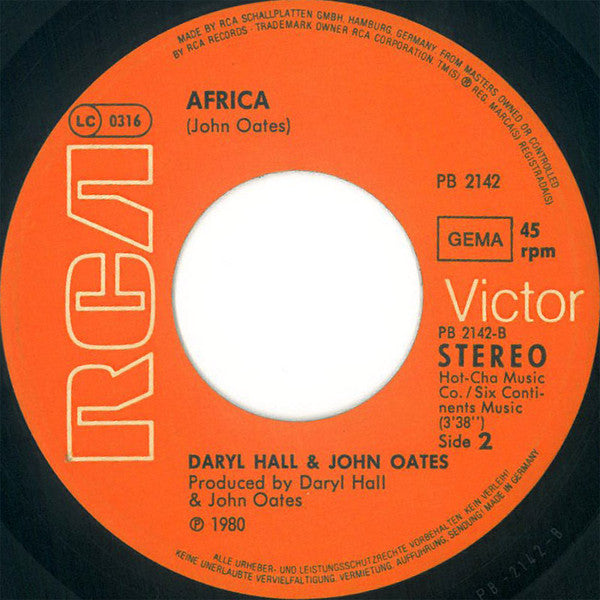 Daryl Hall & John Oates : Kiss On My List / Africa (7", Single)