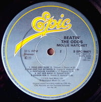 Molly Hatchet : Beatin' The Odds (LP, Album, Mis)