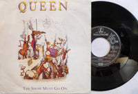 Queen : The Show Must Go On (7", Single, Sid)