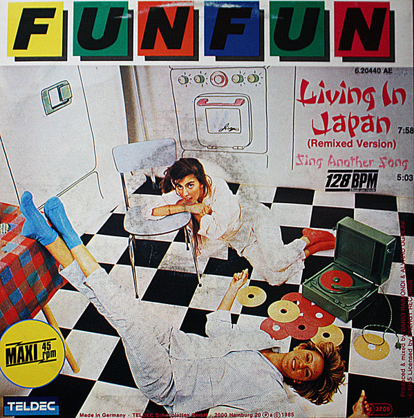Fun Fun : Living In Japan (12", Maxi, Ora)