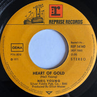 Neil Young : Heart Of Gold (7", Single)