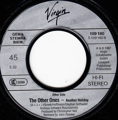 The Other Ones : Holiday (7", Single)