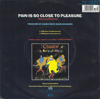 Queen : Pain Is So Close To Pleasure (7", Single)