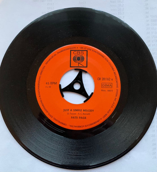 Patti Page : Just A Simple Melody / Pretty Boy Lonely (7", Single)