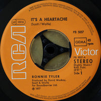 Bonnie Tyler : It's A Heartache (7", Single)