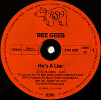 Bee Gees : He's A Liar (12", Maxi)