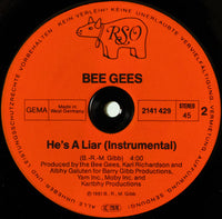 Bee Gees : He's A Liar (12", Maxi)
