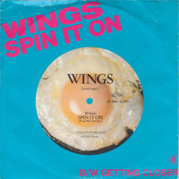 Wings (2) : Getting Closer (7", Single)