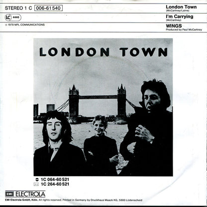 Wings (2) : London Town (7", Single)