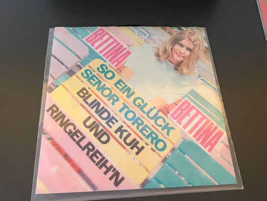 Sonja Schmidt : Ein Himmelblauer Trabant (7", Unofficial)