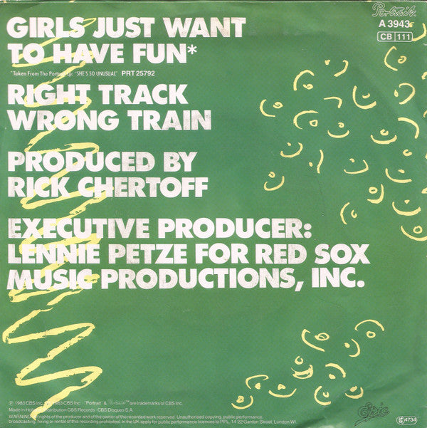 Cyndi Lauper : Girls Just Want To Have Fun (7", Single)