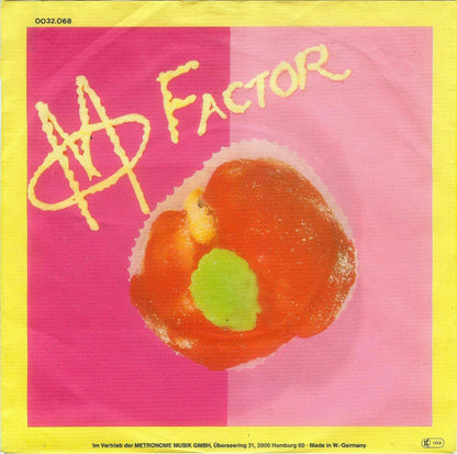 M (2) : Pop Muzik (7", Single)