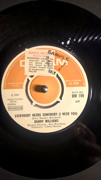Danny Williams : Everybody Needs Somebody (7")