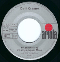 Daffi Cramer : Ein Mann Mit Brille (7", Single)