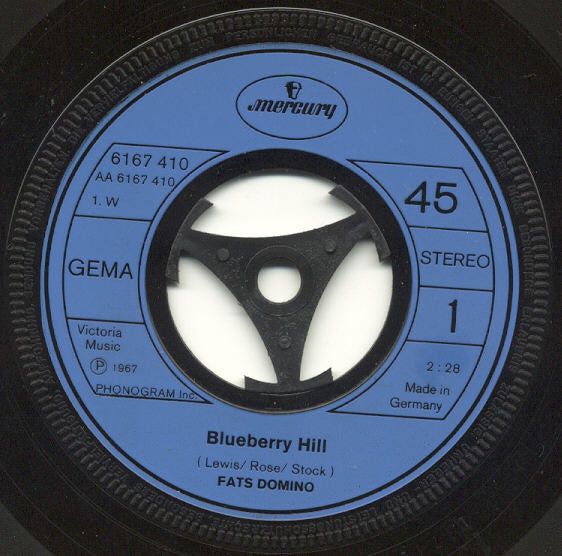 Fats Domino : Blueberry Hill / Walking To New Orleans (7", Single)