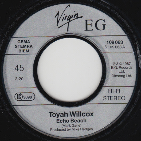 Toyah : Echo Beach (7", Single)